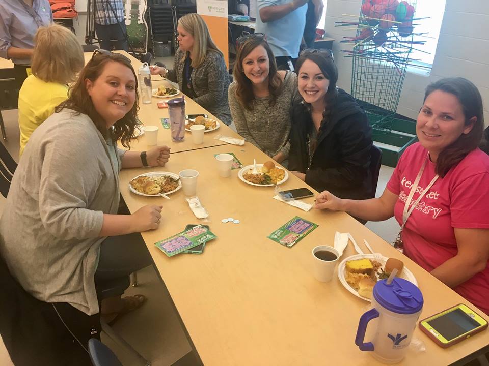KCComet's tweet photo. What a great Teacher Appreciation Week!  We love spoiling "teach" and every one of them!!! https://t.co/pwZ4uER5rf