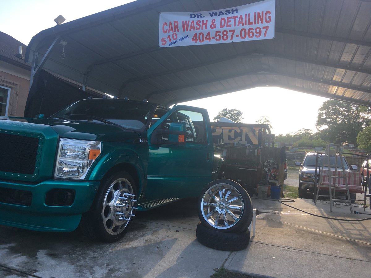 majoblaccatl's tweet photo. DR WASH come get cleaned up https://t.co/giURdUJJhM