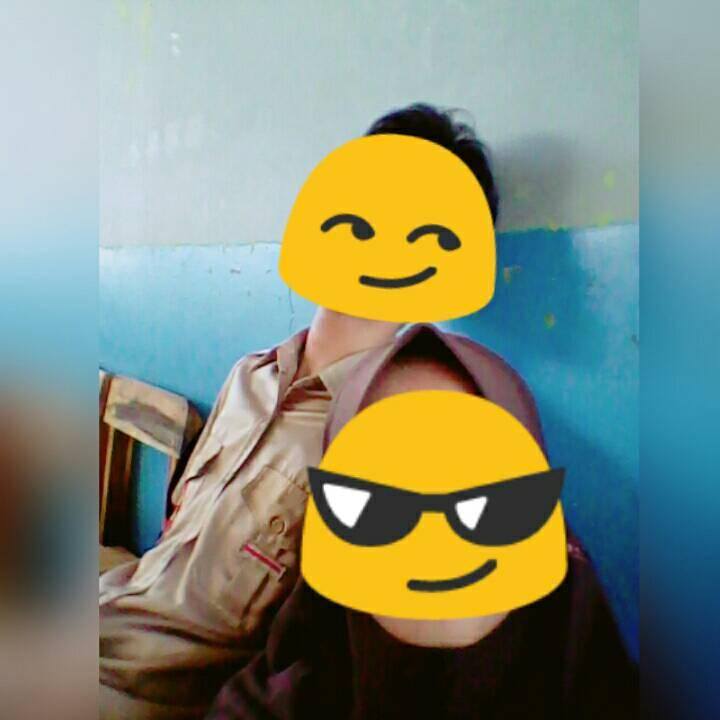 Yuni021_'s tweet photo. Wkwk 😂 😜 https://t.co/h2HFfvTbsp