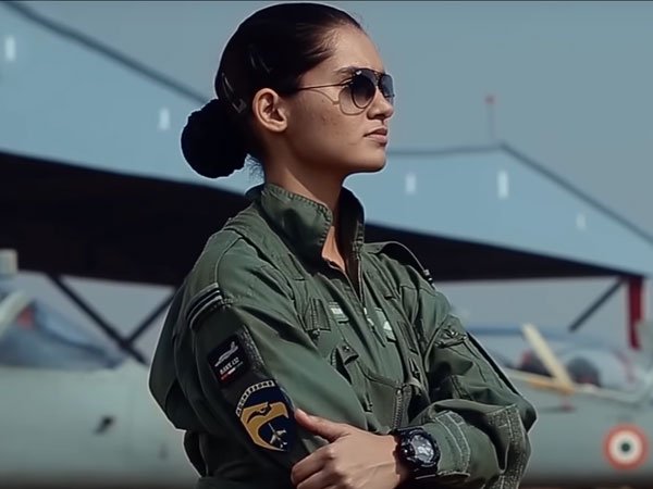postpickle's tweet photo. Indian Air Force in support of gender equality. 
https://t.co/w7G1rPl5cA #Indianairforce #genderequality #doitlikeaboss https://t.co/WNJ0f6451k