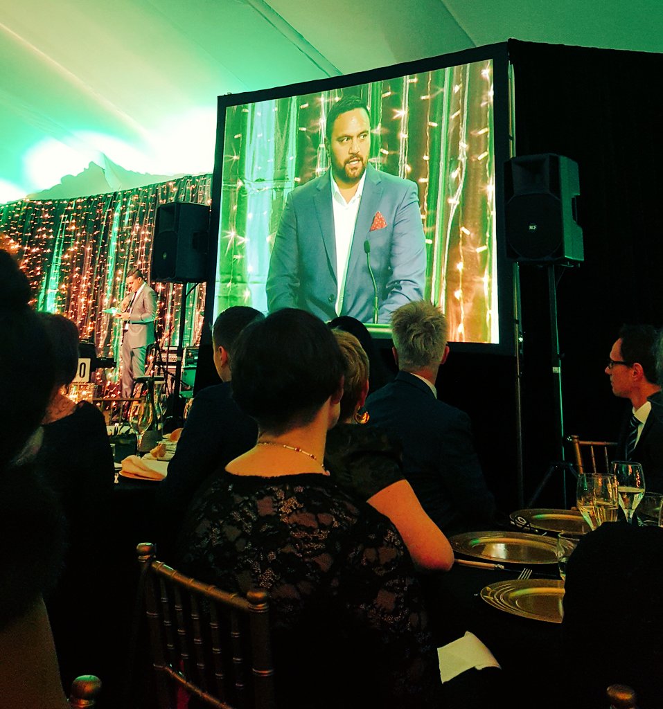 rachelpetero's tweet photo. Bailey Mackey #Maori #Entrepreneur of the year 2017 #IGotSacked #Media #Broadcasting Awesome speech! https://t.co/IzZmcsaVbn