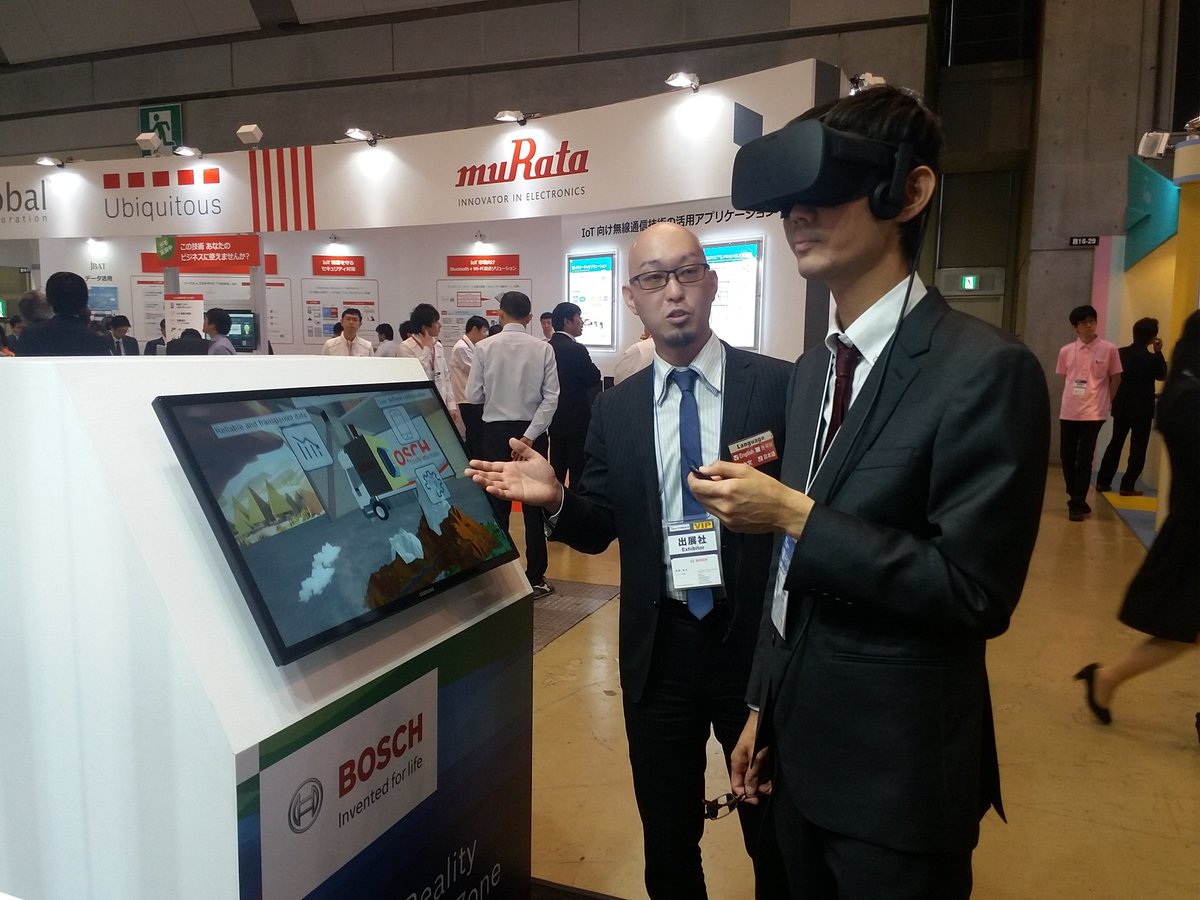 deepasmenon's tweet photo. The #Bosch Virtual Reality experience zone at Japan IT week! #VR #japanitweek #tokyo https://t.co/ddYc5F3DAE