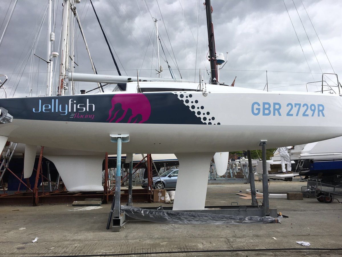 grapefruitgroup's tweet photo. Jellyfish Charters Ltd sporting their new #hullwrap installed by the team last week. Looking great if we can say so ourselves! #BespokeWrap https://t.co/bb1i8o79BO