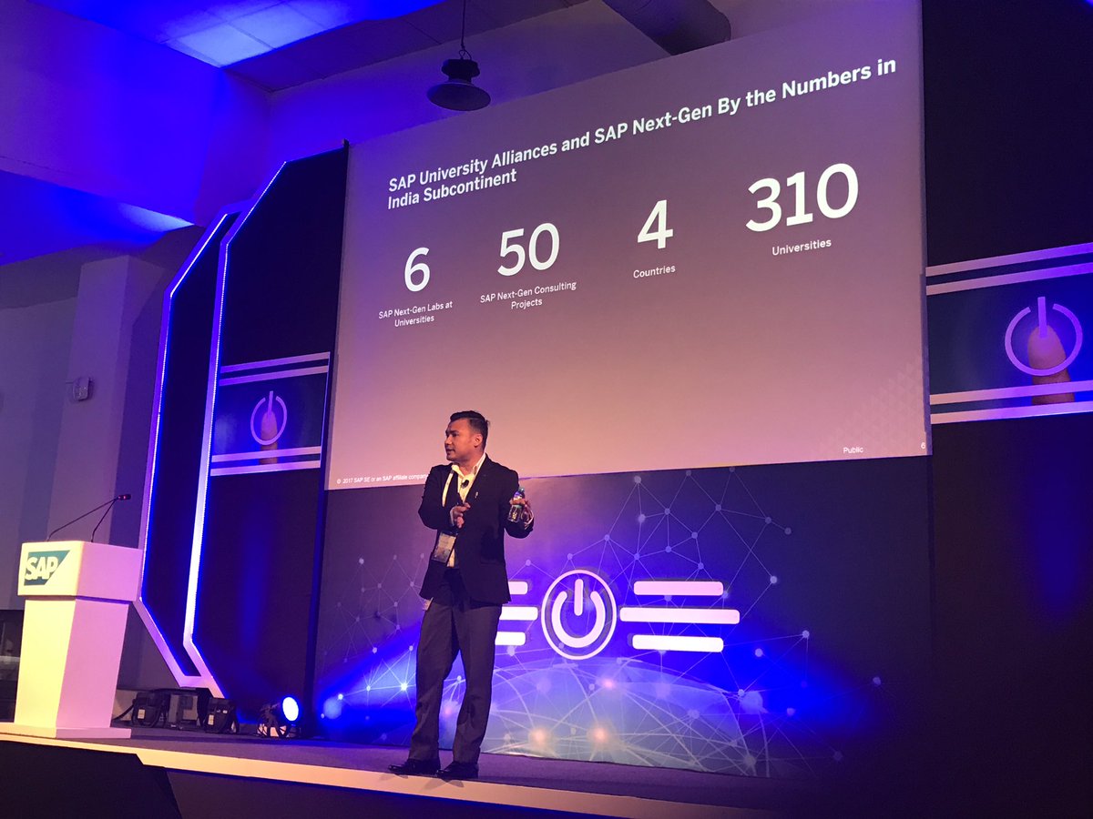 DinuNanjappa's tweet photo. Here's our best friend Cj giving an overview of @SAPNextGen and @SAPUnivAlliance at #SAPFreshersDay @brahmacj https://t.co/ss2DGsjQ8n
