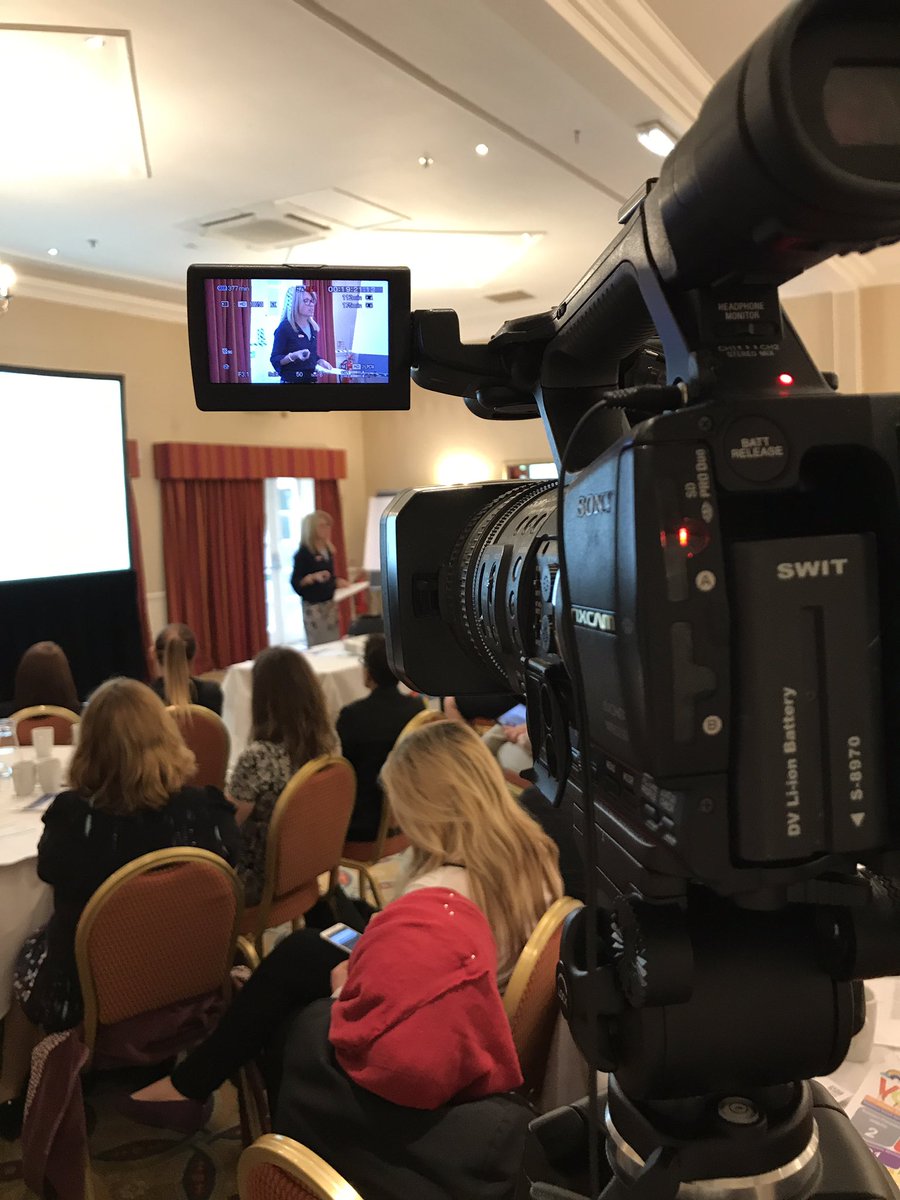 Jamesfromcomms's tweet photo. @DeeRoachDON talking about the Trust's QI aspirations and priorities. Amazing things can and have happened  #LCFTQI2017 @LancashireCare https://t.co/L9I5UTHiYV