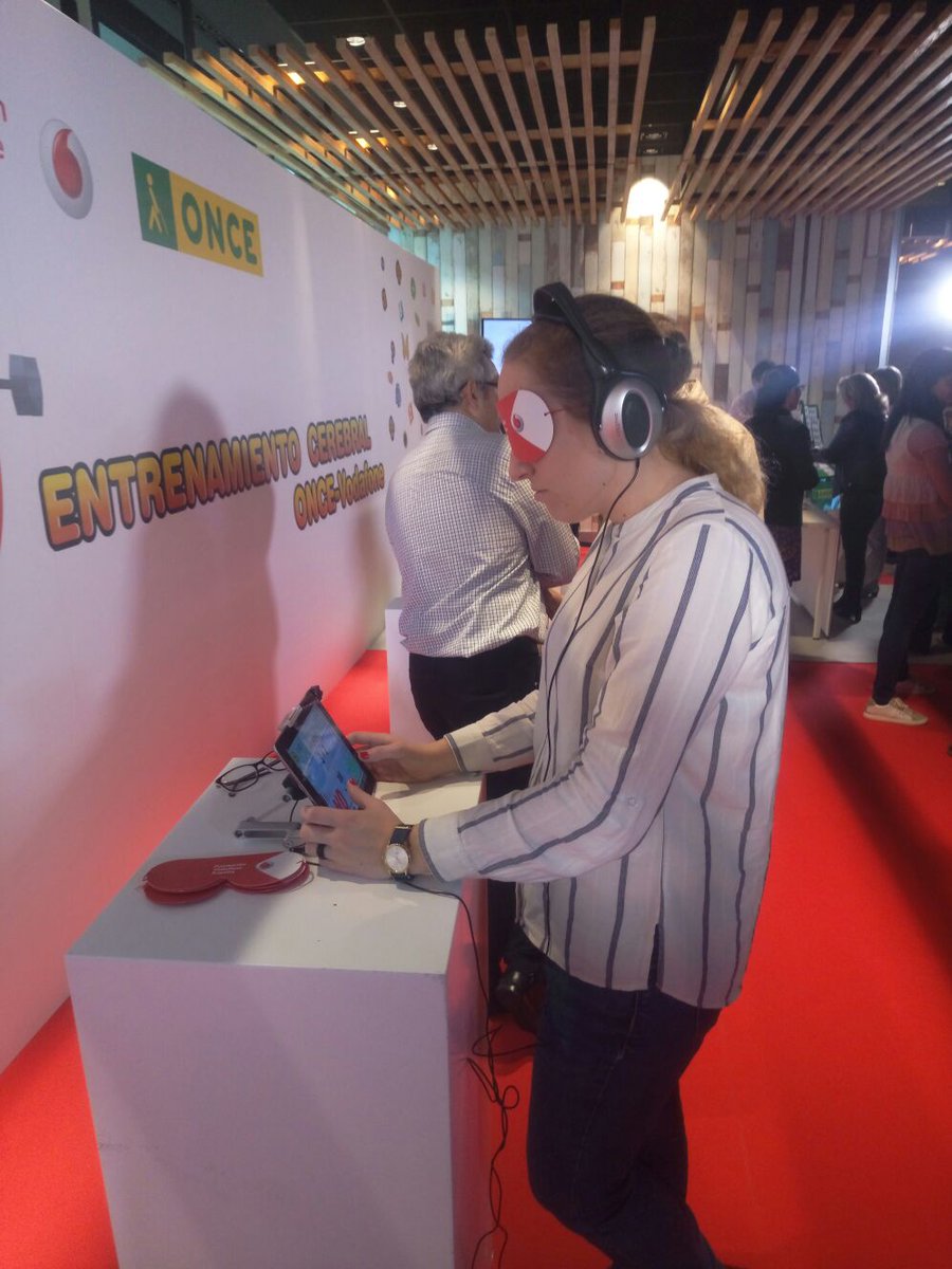 Palomotaa's tweet photo. Yo también estoy #conecta2Xaccesibilidad con @FVESP y @ONCE_oficial 😍 https://t.co/cXiXHjZ4lX