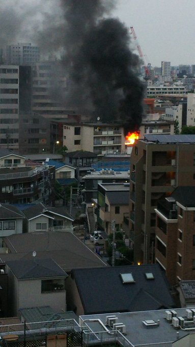 火事 笹塚の都営住宅団地で火災 爆発音と白い煙 東京都渋谷区 なかよし討議 火事 笹塚の都営住宅団地で火災 爆発音と白い煙 東京都渋谷区 なかよし討議