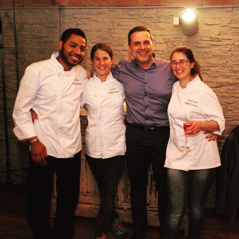Great night last year with three excellent chefs to follow closely <a href="/AlexClavijoChef/">Alex Clavijo Aguiño</a> <a href="/MariaTopChef/">María Top Chef</a> <a href="/vanessamerino77/">Vanessa Merino</a> facebook.com/photo.php?fbid…