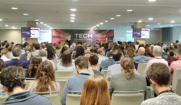 mkdirecto's tweet photo. Así fue el Tech Marketing #BeSmart17 en imágenes y vídeos https://t.co/M8xI2Hfa6z https://t.co/a670AnJH6K