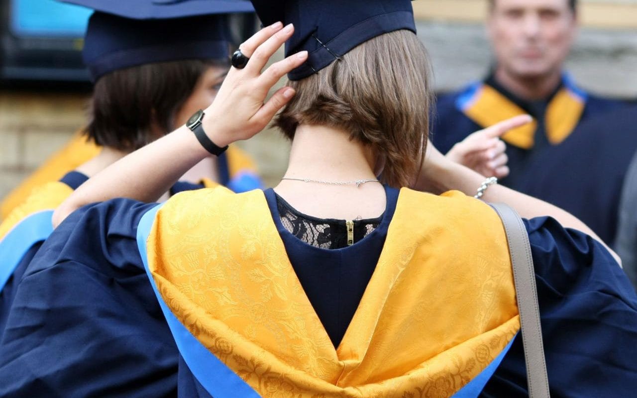 telegraph-education-on-twitter-graduate-jobs-top-12-degree-subjects