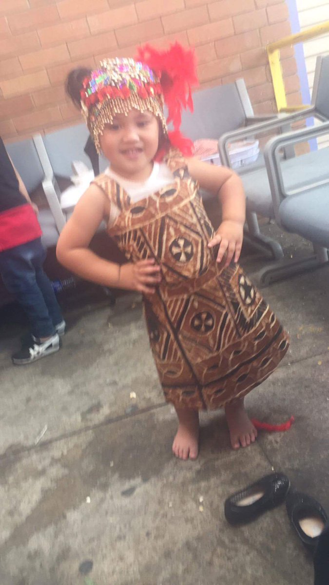 OhMyGosche's tweet photo. My Samoan princess. #mostbeautifulgirlintheworld #daddyslittlegirl #daddysprincess https://t.co/ESDNSzVMXl