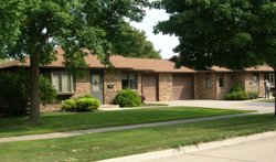 Easternstariowa's tweet photo. Exceptional #IndependentLiving #Homes Designed Around Your Lifestyle. Take a look around our campus now! https://t.co/RkFE4XSpWy https://t.co/ILz6AJWEBZ