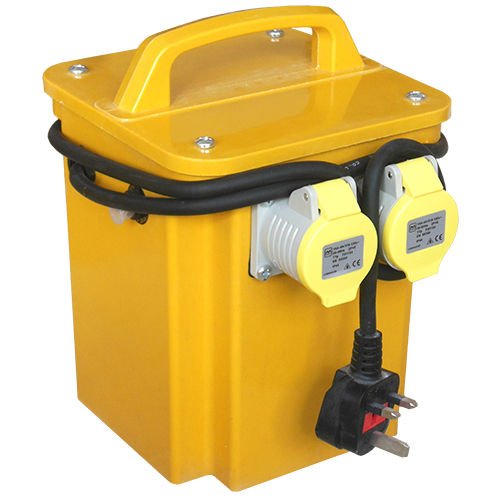 ToolsnetUK's tweet photo. High quality #LED site lights, transformers &amp; trailing leads now all on #offer grab yours before they're all gone

https://t.co/G8Sher8Pew https://t.co/sziQZH7zgv