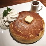めっちゃうまそう!神保町にある「タムタム」の石釜焼ホットケーキがやばい!