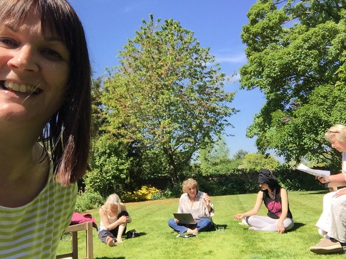 Tricky_Topics's tweet photo. Fantastic writing week in the Cotswolds with @gillclough, @PopiAn7, @anneladams, @annepike2, @eLizHartnett @ruth_OUltd Lots of outputs https://t.co/L97G4wyBNS