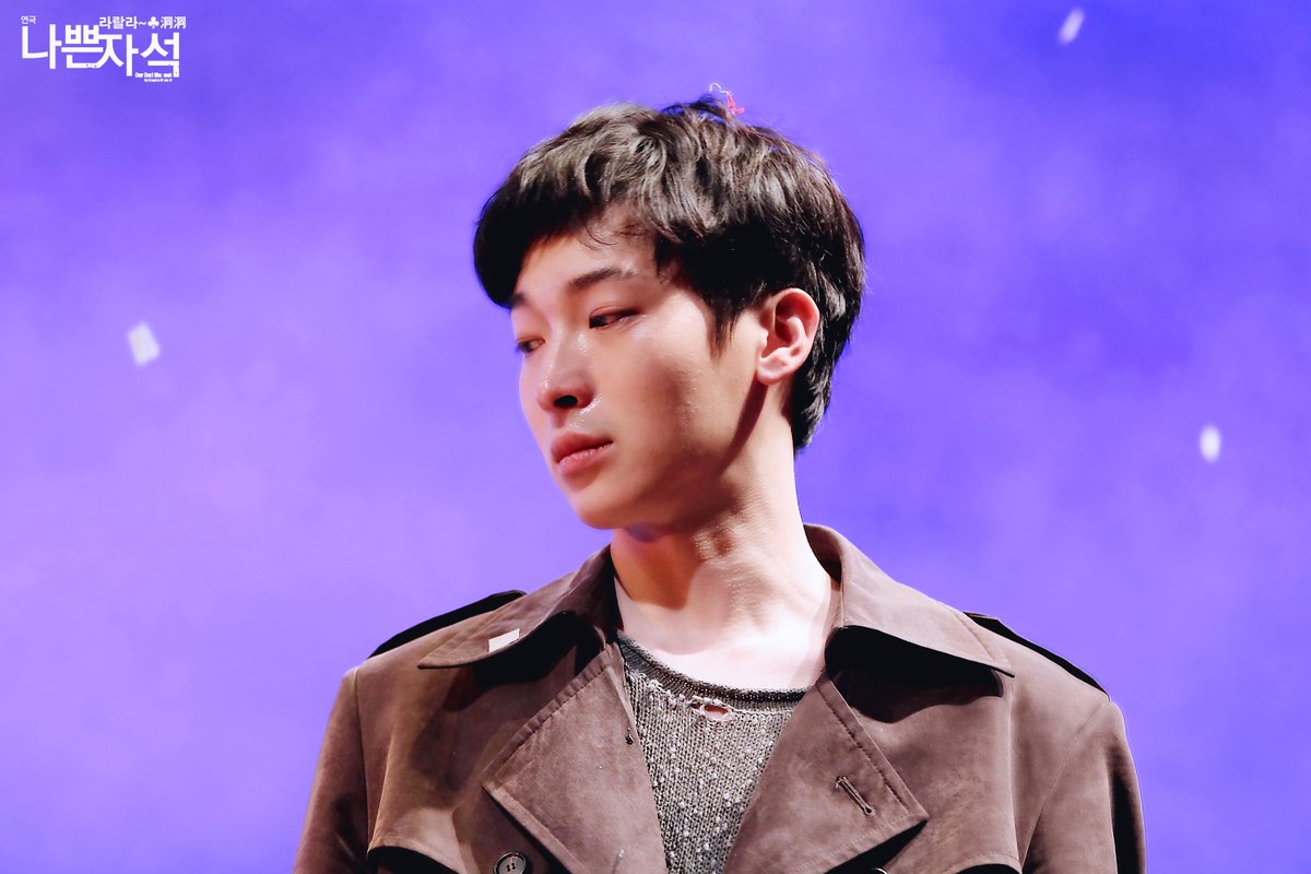 「박강현」나쁜자석パンフレット C_o29R7UMAEc4GO.jpg