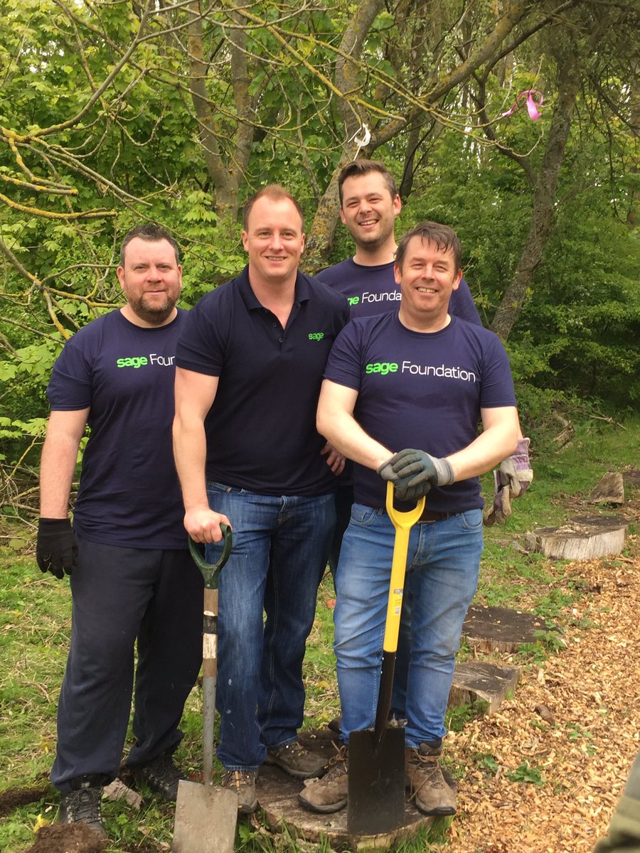 Groundwork_SANT's tweet photo. We'd like to say a HUGE thank you to @sageuk for all their help today at West Boldon Lodge. Great work completed to support South Tyneside https://t.co/kAsjZa6uxf