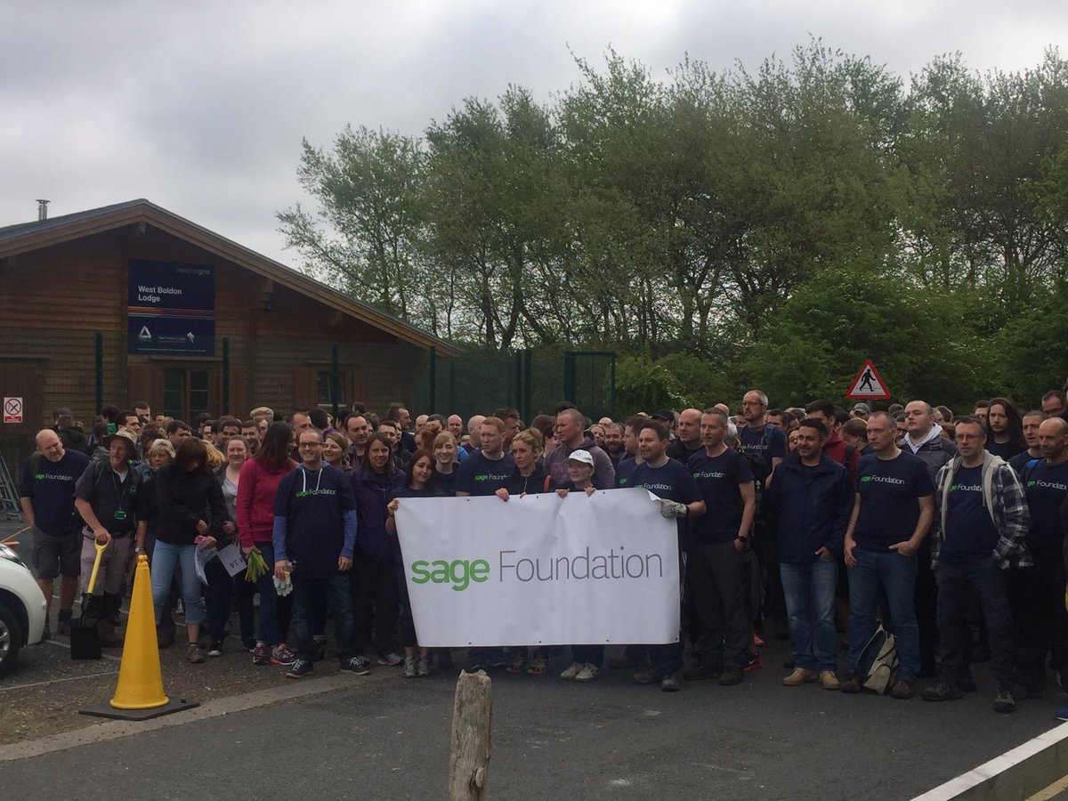 Groundwork_SANT's tweet photo. We'd like to say a HUGE thank you to @sageuk for all their help today at West Boldon Lodge. Great work completed to support South Tyneside https://t.co/kAsjZa6uxf