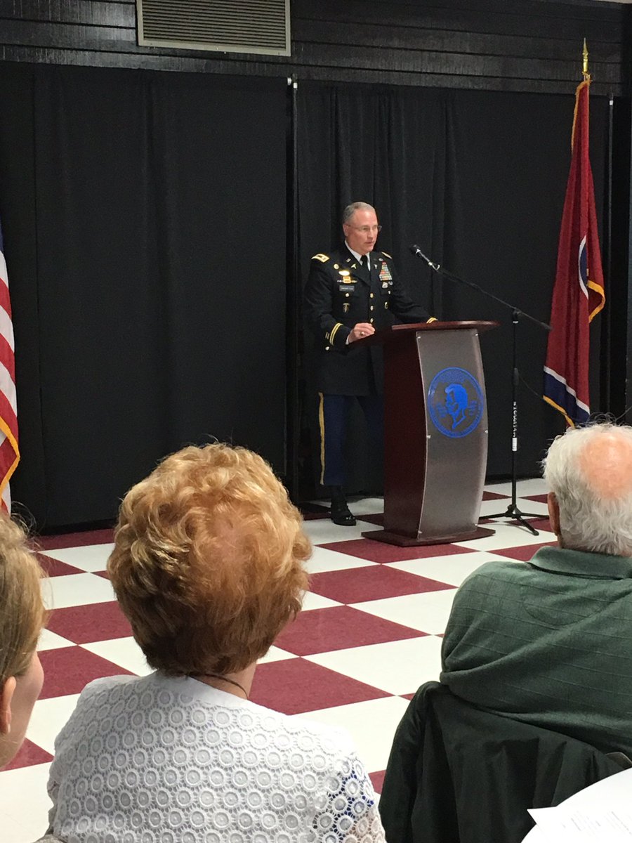 DCOMtweets's tweet photo. Dr. Randall Thompson of @LMU_CVM speaking at the LMU-DCOM Military Awards Ceremony for the Class of 2017 #DCOMgrad #DCOMClassof17 https://t.co/FUi0fP7DeZ