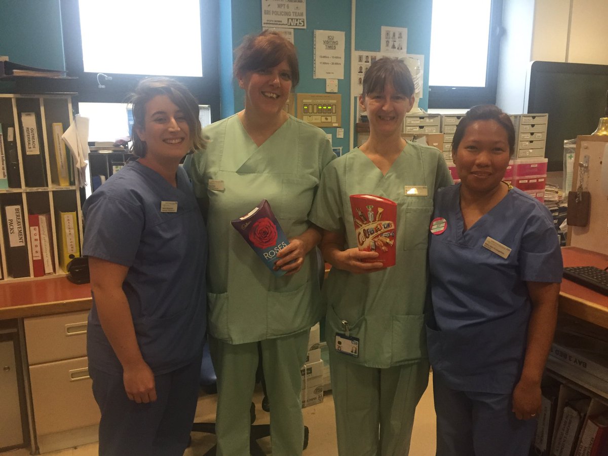 Jhilty33's tweet photo. Great photo of some of our ICU nurses, happy nurses day @BTHFT @SallyaScales @karendawber https://t.co/CQzYkKEBQw