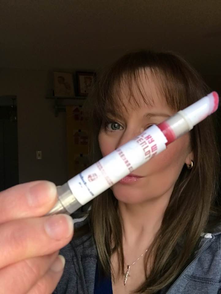 SugarySweetVint's tweet photo. It's Balmie Friday πTweet your gorgeous selfie with a BBB product & use hashtags #Balmie #BlueBoxBalm π #GallifreyanGloss #Glossie π https://t.co/AkmV8mJj7X