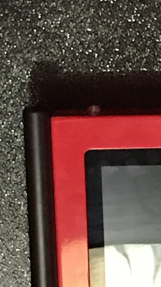 Fantasyland813's tweet photo. Any idea what's happening here in the booth 10 and 12? https://t.co/IUWbrujjWq