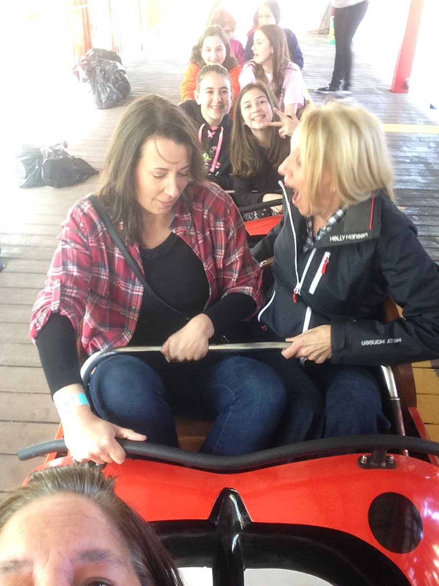 librarynewz's tweet photo. Ridin' with the @BernerChiefs fam! #bernerfamily #adventureland2017 https://t.co/7X6Z6iI8EK