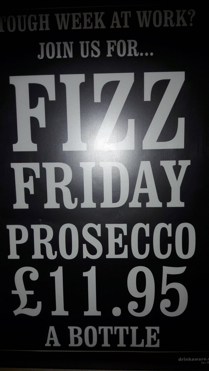 Whoop whoop love fizz Friday 🍾🍾🍾🍾