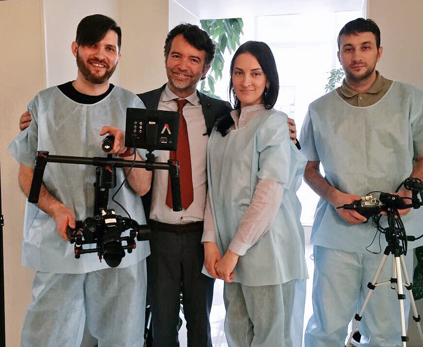 doctorsequipe's tweet photo. Qualche giorno fa a St. #Pietroburgo...
Il Dott. Goisis intervistato dalla TV russa sulle nuove tecniche nella #MedicinaEstetica #goisiskit https://t.co/VLKEwfILKC