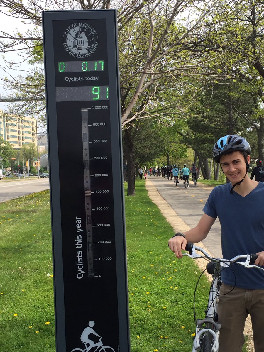 CommunitiesONHS's tweet photo. We don't have a bike counter yet but we're counting on you to join us 5/20 for #BikeOsh @verveacu @ONW_Noell https://t.co/o6kWfABOIJ