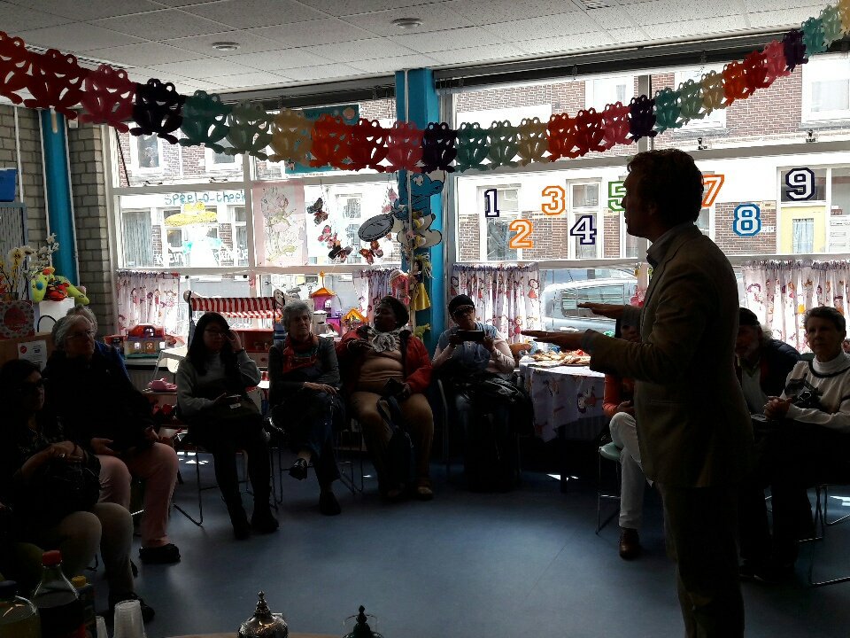 In the city of Rotterdam local authorities stimulate toy libraries. @jetzevanderham #itla2017nl