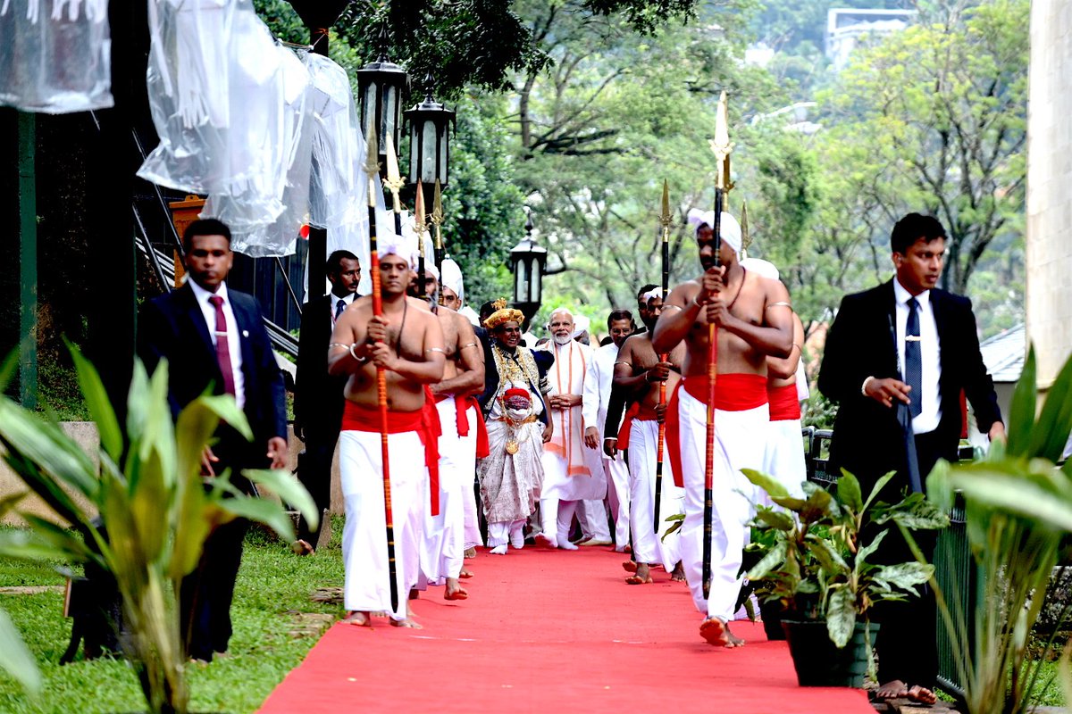 narendramodi's tweet photo. Blessed to be at the Sri Dalada Maligawa Temple in Kandy. This is a centre of immense spiritual importance. https://t.co/XvQvd5BUF2
