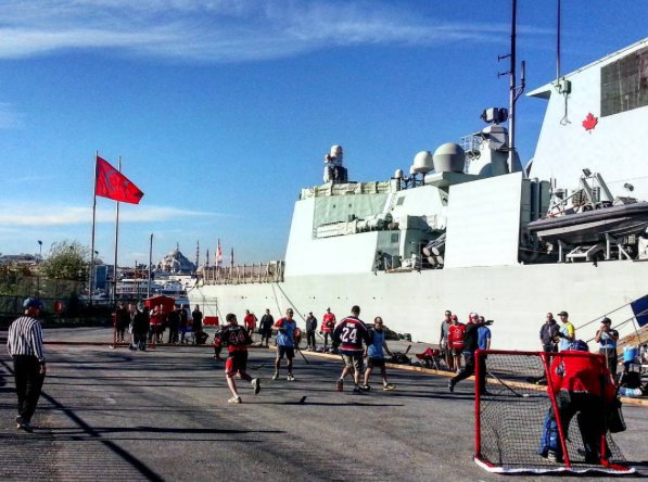 LeBrunJames81's tweet image. #fb to #HMCSWinnipeg bringing a little piece of #Canada to #Istanbul during #OpReassurance 2015. #RCNavy