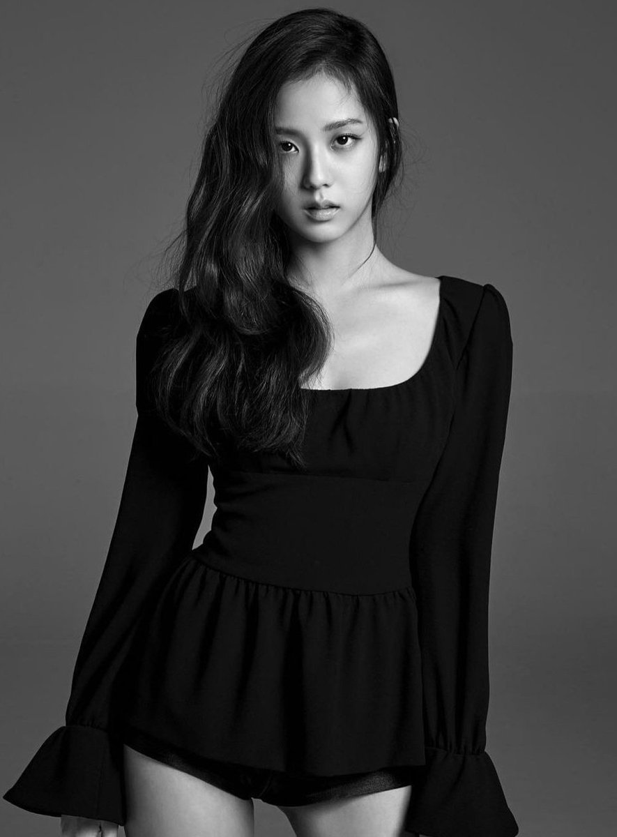 XRPG_ASH's tweet photo. • Kim Ji Su 
• 22 ans 
• Interne en neurologie
• @KimJiSu_ash https://t.co/FSMpMMYL9V