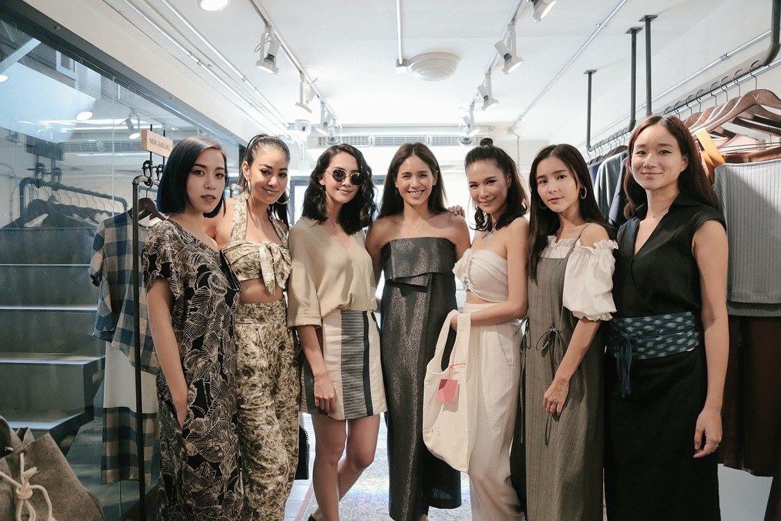 paloyfc's tweet photo. VICK'S x Gyp Pokchat "On Solitude- a Walk with Nature" opening collection on 11 May 2017 #paloyfc https://t.co/Hn8370HbTD
