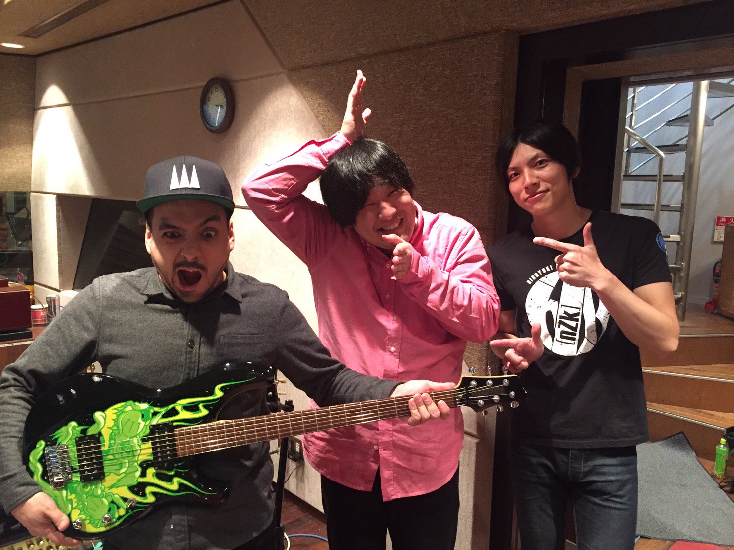 岡崎体育 感情のピクセル Produced By 岡崎体育 Tracks Lyrics Written By 岡崎体育 Arranged By Pablo Guitar Pablo Drums 山内 Masshoi 優 Thanks For Everything T Co Drhc2n3spa Twitter