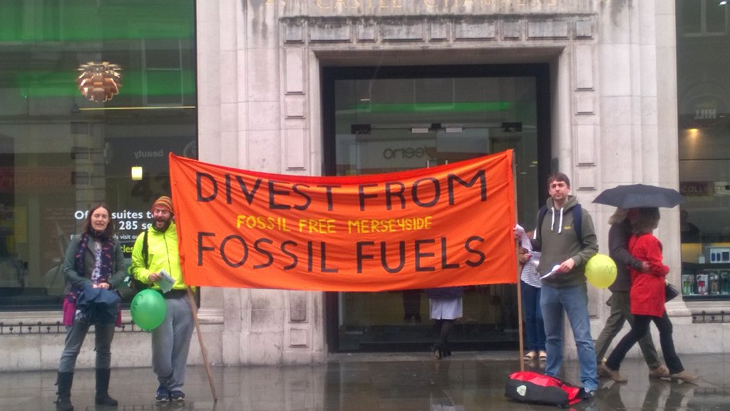 FossilFreeMers's tweet photo. #Divest #FossilFree #GDM @LivEcho https://t.co/wox6WAU54l