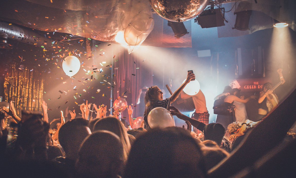 throwbackdisco's tweet photo. #Disco. Glitter. #Glam. #London? @RonBasejam is gonna tear the roof off of @HoxtonSquareBar on May 20th - Join us: https://t.co/U4FuaVWmRT https://t.co/OCIibOcnPB