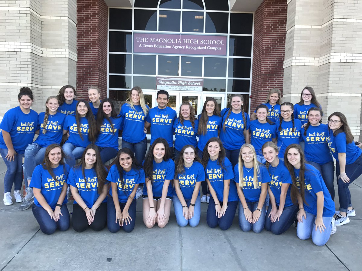 InteractClub281's tweet image. Our team is ready to serve at the MAPT event! #butfirstserve @themagnoliahigh