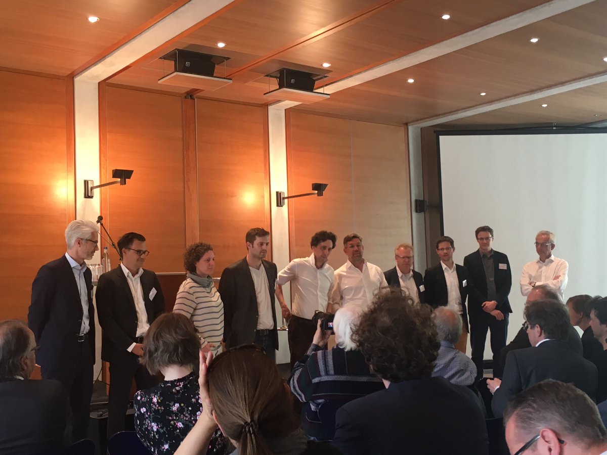 rscarlets's tweet photo. The End of @dwerft_project with @hiig_berlin @HPI_DE @Filmuni @WDR amongst others!! #dwerft #abschlusskonferenz #LinkedData #media https://t.co/JxaePlk6iJ