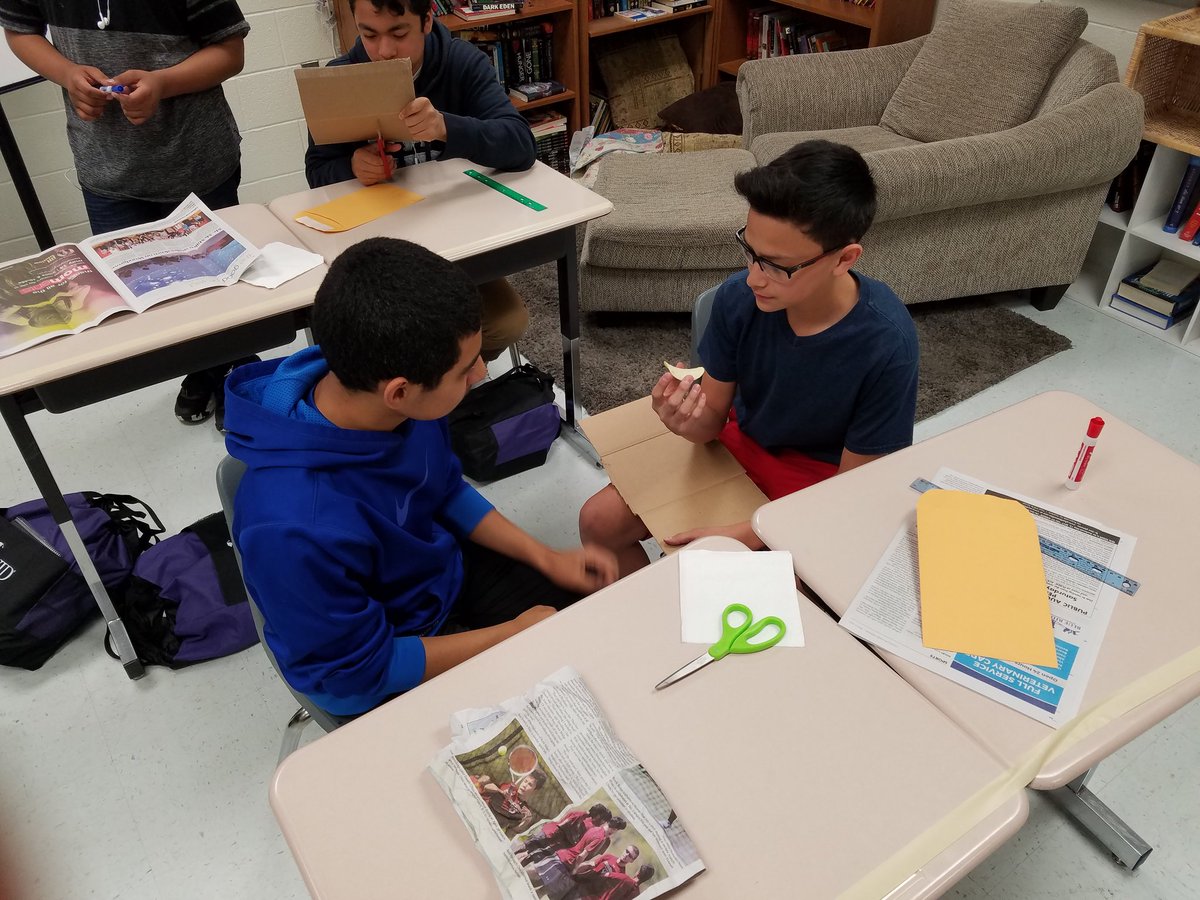 STM_AVID's tweet image. AVID Ss take on the #pringleschallenge  @nancylatour @ScienceAtSTM @SterlingMiddle1 #thinkoutsidethebox😊