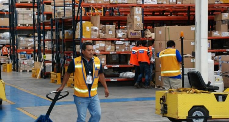 GrupoT21's tweet photo. #Logística
@Mercadolibre invertirá 100 mdd en México 
▶https://t.co/tR89LWzAsR◀
Por: @EDuarteT21 https://t.co/LHSs6CVrmD