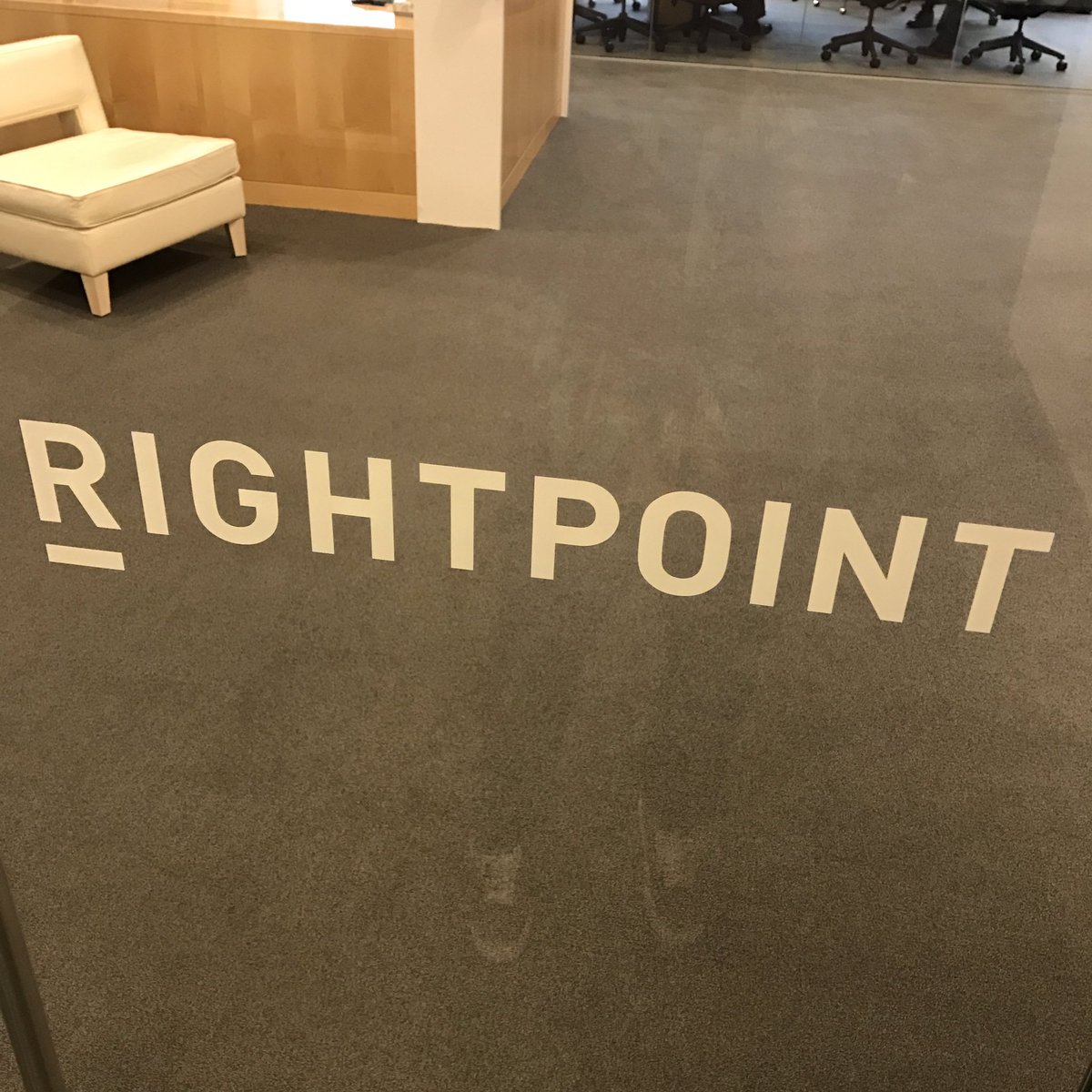 ed_flynn_'s tweet photo. Our Boston office just got a branding make over! #RPturns10 https://t.co/R1V9Glwryk