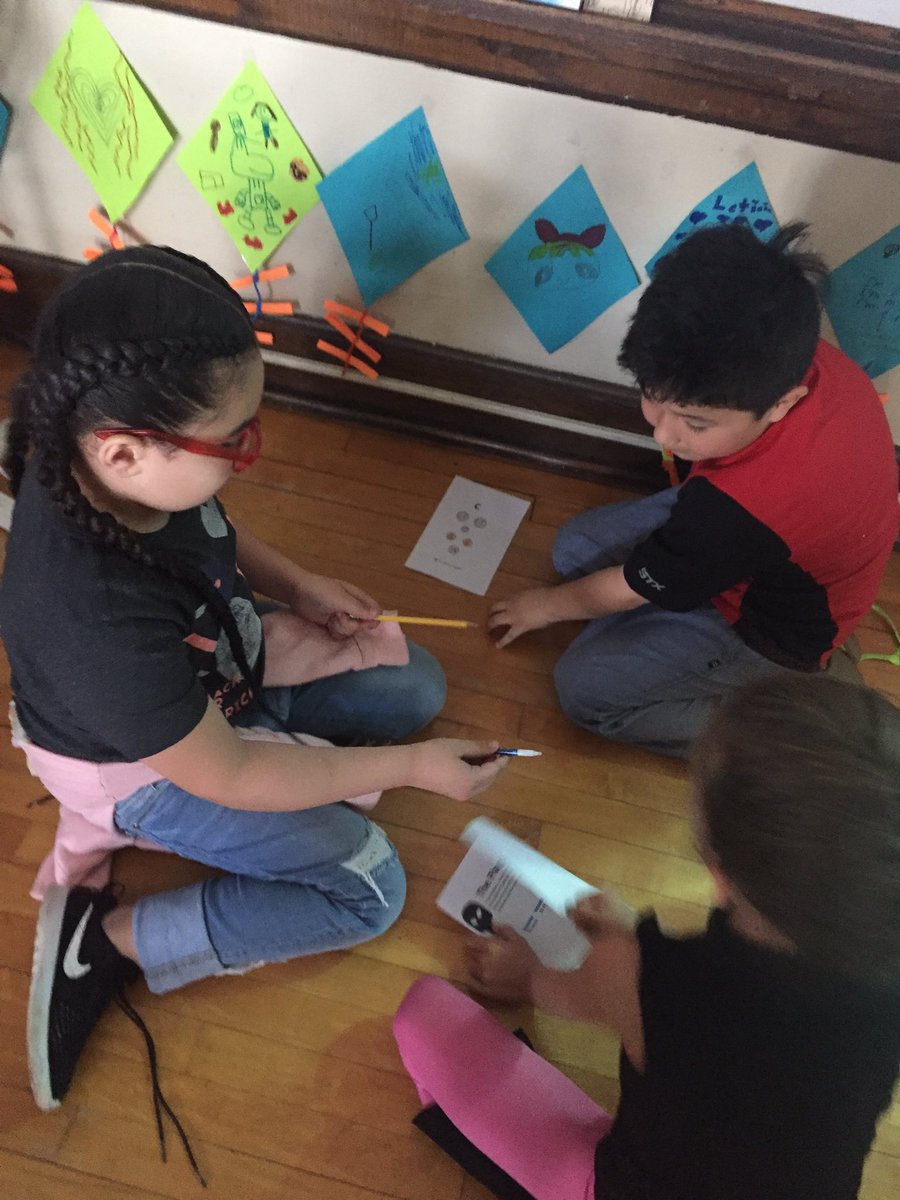 MsKallertEDU's tweet image. 20 minutes left and we are hard at work!! #escapetheclassroom #weeworktogether @AnnaRudowsky @WeehawkenTSD