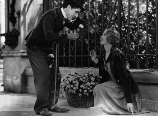 xALiznbvx's tweet photo. La VIDA es maravillosa si no se le tiene #MIEDO - #Chaplin https://t.co/yIkdQR4CdQ