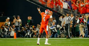 ClemsonPros's tweet photo. @HoustonTexans have signed Deshaun Watson for $13.9 million over 4 years with a $8.26 million signing bonus.

#ClemsonNFL https://t.co/fxUd7xftlp
