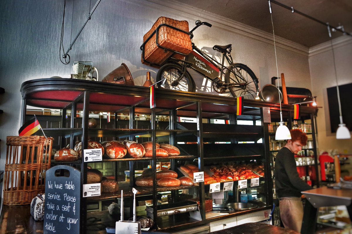 catmorley's tweet photo. I love the Welsh Rarebit at Falko... and all the German cakes! @FalkoBakery #bruntsfield #edinburgh #scotland #lunch #cake #food https://t.co/SUCIR5MsFB