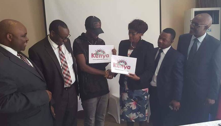xtiandela tweet picture