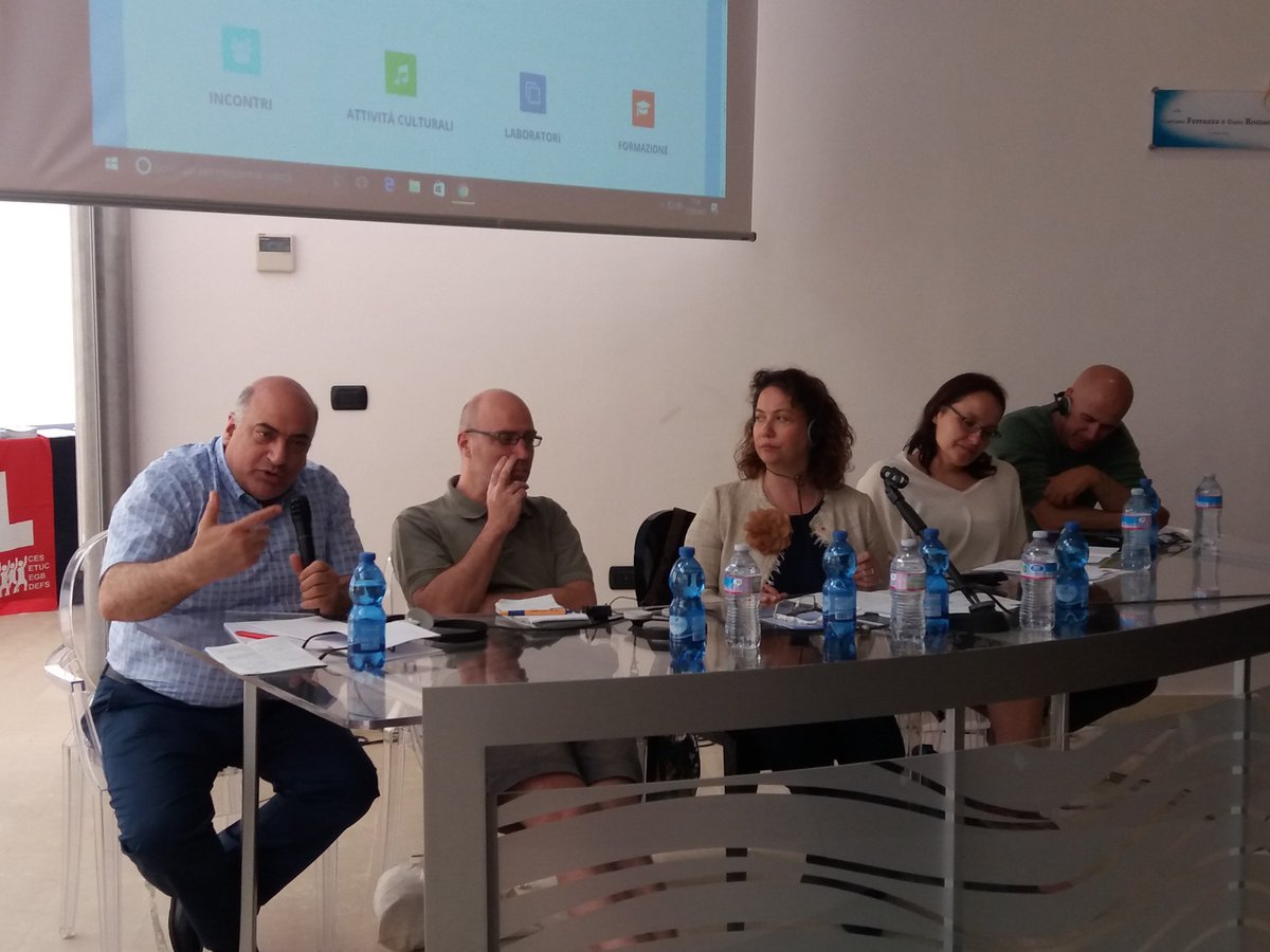 mohaleghtas's tweet photo. #festival_Sabir. conférence "#méditerranée #development_durable #démocratie et #mobilité" organisé par #CGIL.#A.Ziad; #M.Fodor; #G.Fracassa https://t.co/pnqellVAEn