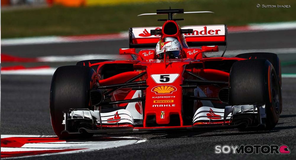 Al Gran Premio di Spagna Hamilton conquista la pole, Ferrari seconda